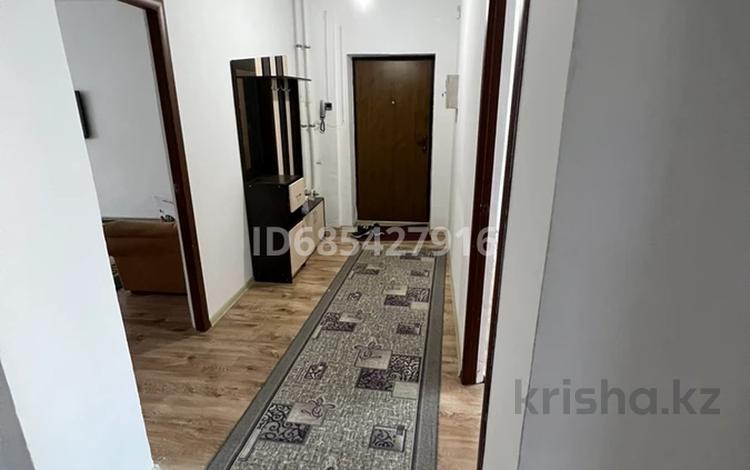 3-бөлмелі пәтер, 85 м², 3/5 қабат ай сайын, мкр Береке 7, бағасы: 170 000 〒 в Атырау, мкр Береке — фото 5