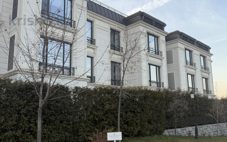 7-бөлмелі пәтер · 283 м² · 1/3 қабат, Аскарова 55/1 к2, бағасы: 2.6 млн ₸ в Алматы, Бостандыкский р-н — фото 32