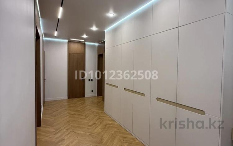 3-комнатная квартира · 115 м² · 2/7 этаж, Мкр. 29А 43 за 55 млн ₸ в Актау, 18-й мкр  — фото 2