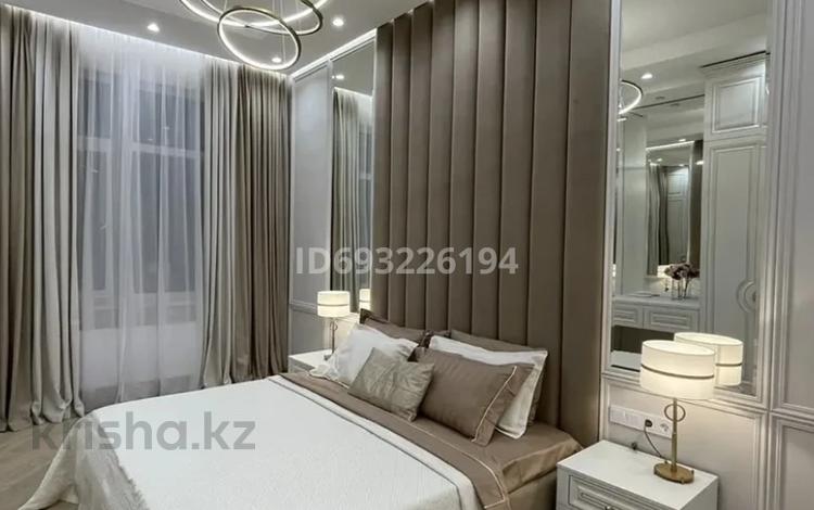 2-комнатная квартира, 50 м², 20 этаж посуточно, Розыбакиева 320 за 25 000 〒 в Алматы, Бостандыкский р-н — фото 2