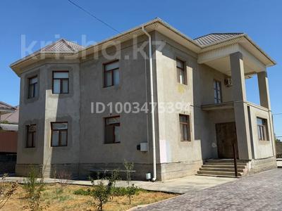 Отдельный дом · 4 комнаты · 300 м² · 10 сот., Өтепберген Наурызбаев 12 — Наурыз за 68 млн 〒 в 