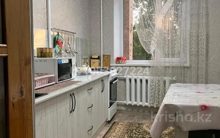 3-комнатная квартира · 62 м² · 2/10 этаж, Толе би 94 за 17 000 ₸ в Таразе — фото 2