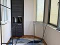 1-комнатная квартира · 56 м² · 7/16 этаж, Абая 150/230 за 300 000 ₸ в Алматы, Бостандыкский р-н — фото 9