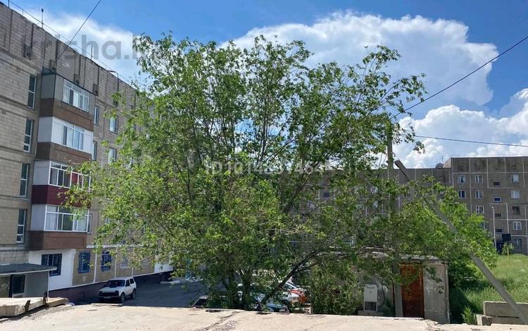 2-комнатная квартира · 52 м² · 2/5 этаж, 9 микрорайон 33 за 15.5 млн ₸ в Темиртау — фото 2
