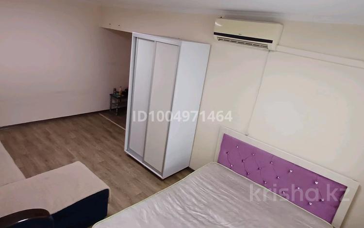 1-комнатная квартира · 38 м² · 1/4 этаж, Манаса 31 за 14 000 ₸ в Алматы, Бостандыкский р-н — фото 2