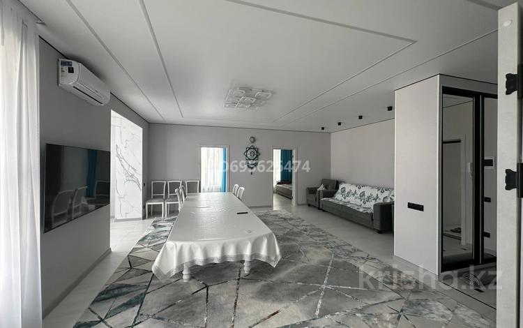 3-комнатная квартира · 92 м² · 3/5 этаж, мкр Женис 33/3 — Остановка 28 школа за 65 млн 〒 в Уральске — фото 7