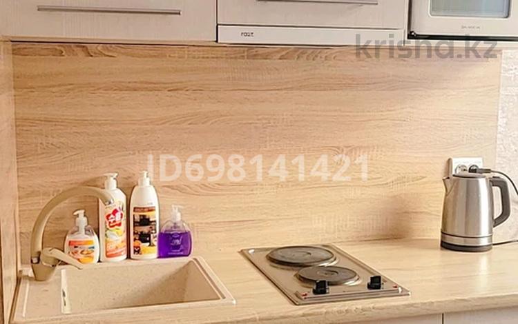 2-бөлмелі пәтер · 46 м² · 1/5 қабат, Пр.Абая 5/2 — Автовокзал, бағасы: 16 000 ₸ в Усть-Каменогорске, Ульбинский — фото 2
