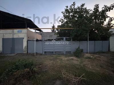 Жеке үй · 2 бөлме · 37 м² · 8 жүзд., Алтынсарина — Беспаева, бағасы: 18.5 млн ₸ в 