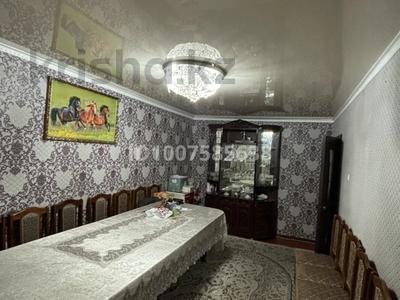 4-бөлмелі пәтер · 75.5 м² · 5/5 қабат, мкр Самал 12, бағасы: 18 млн 〒 в Таразе