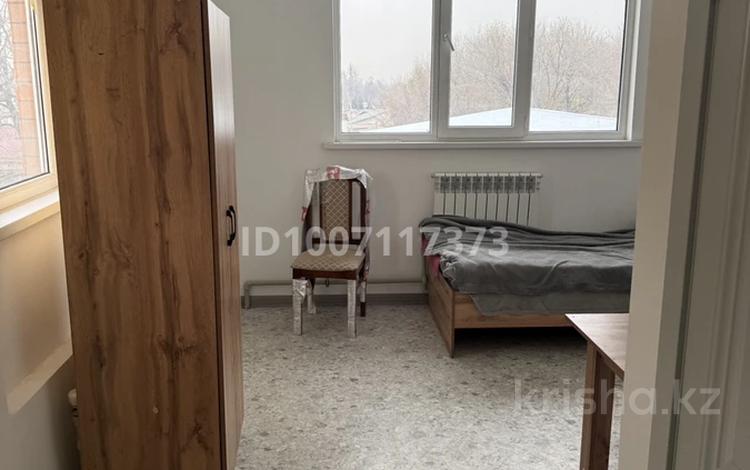 1-комнатная квартира · 8 м² · 4/4 этаж, Дулатова 17 за 120 000 ₸ в Алматы, Турксибский р-н — фото 2