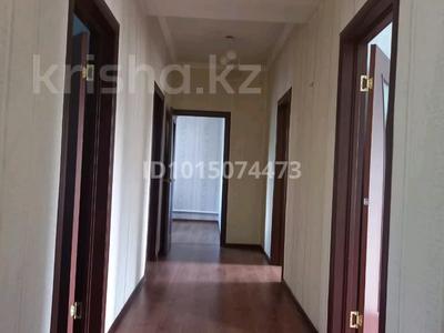Жеке үй · 8 бөлме · 220 м² · 6 жүзд., С.Мендешева, бағасы: 980 000 ₸ в Астане, Есильский р-н
