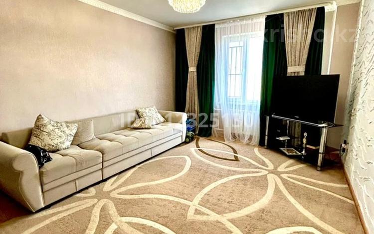 2-комнатная квартира · 60 м² · 12/12 этаж, ул. Сауран 3/1 за 32.9 млн ₸ в Астане, Есильский р-н — фото 2