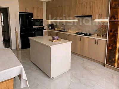 Отдельный дом · 6 комнат · 250 м² · 8 сот., мкр Достык , Алаша хана 41 за 60 млн ₸ в Шымкенте, Абайский р-н