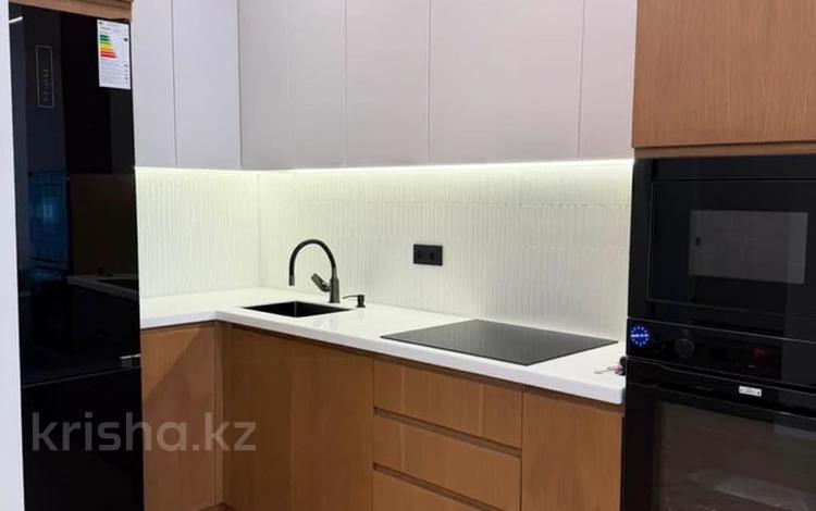 3-комнатная квартира · 75 м², Симферопольская 1/1 за 500 000 ₸ в Алматы, Ауэзовский р-н — фото 2