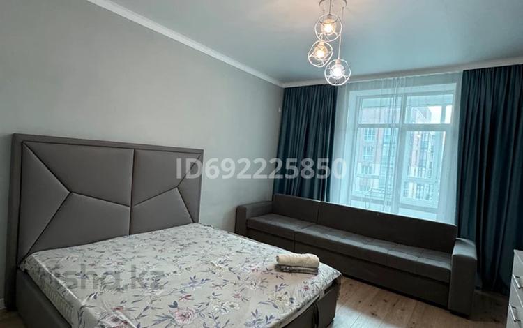 1-комнатная квартира · 45 м² · 2/17 этаж, мкр Юго-Восток, Букетова 3 — Возле метро за 14 000 ₸ в Караганде, Казыбек би р-н — фото 23