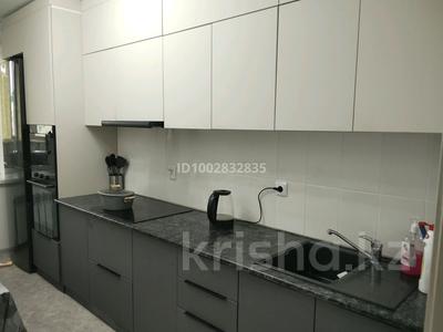 Пәтерлер в Абай обл.: 3-бөлмелі пәтер · 65 м² · 9/9 қабат, Карагайлы — 51 школа, бағасы: 100 000 〒 3-бөлмелі пәтер · 65 м² · 9/9 қабат, Карагайлы — 51 школа, бағасы: 100 000 〒 в Семее