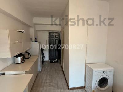 1-бөлмелі пәтер · 17 м² · 5/5 қабат, Досмухамедова 11 — Байтурсынова, бағасы: 18 млн ₸ в Алматы, Алмалинский р-н