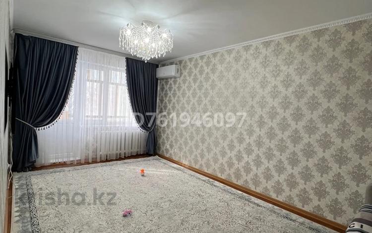 2-комнатная квартира · 55 м² · 2/5 этаж, мкр 11 35 за 18 млн ₸ в Актобе — фото 2