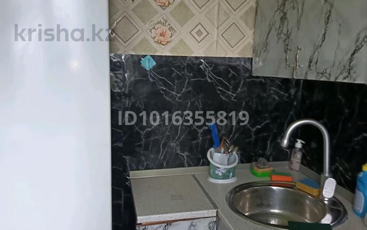 1-комнатная квартира · 30 м² · 3/3 этаж, Панфилова за 75 000 ₸ в Алтае — фото 2