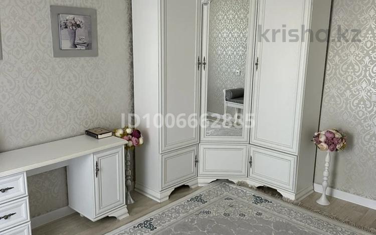 3-комнатная квартира · 69 м² · 4/5 этаж, 26-й мкр за 23 млн ₸ в Актау — фото 2