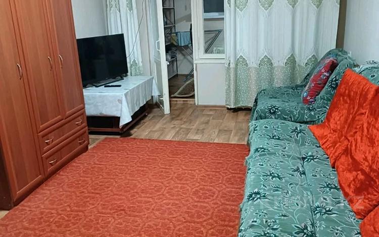 1-комнатная квартира · 34 м² · 2/5 этаж, 15-й микрорайон за 130 000 ₸ в Шымкенте, Аль-Фарабийский р-н — фото 2