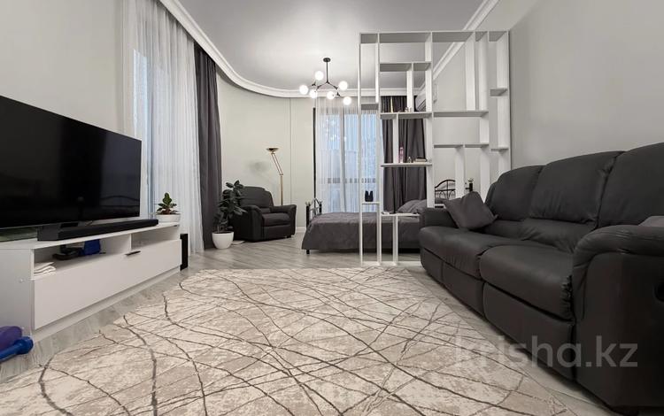 3-комнатная квартира · 122 м² · 5/17 этаж, Сатпаева 30/5 за 850 000 ₸ в Алматы, Бостандыкский р-н — фото 101