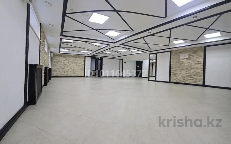 Еркін · 145 м², бағасы: 77 777 ₸ в Уральске, мкр Астана — фото 67