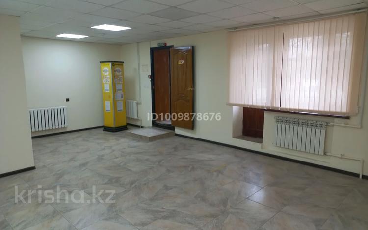 Свободное назначение, офисы, магазины и бутики · 47.5 м² за 400 000 ₸ в Актобе — фото 10