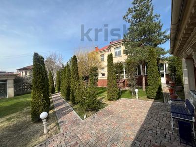 6-комнатный дом помесячно, 500 м², 20 сот., Достык — Оспанова за 3.5 млн 〒 в Алматы, Медеуский р-н