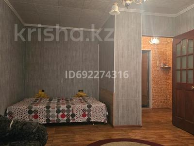 1-комнатная квартира, 34 м², 1/10 этаж, 5-й мкр 20 за 8 млн 〒 в Актау, 5-й мкр