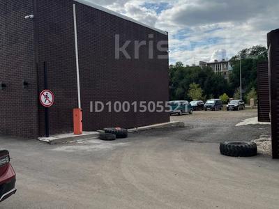 Еркін, кеңселер, дүкендер мен бутиктер, қоймалар, жқб, автосервистер мен көлік жуу · 65 м², бағасы: 300 000 〒 в Караганде, Казыбек би р-н