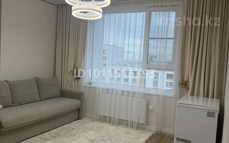 2-бөлмелі пәтер · 38 м² · 16/17 қабат, Рыскулова 16/3, бағасы: 35 млн ₸ в Астане, Есильский р-н — фото 2