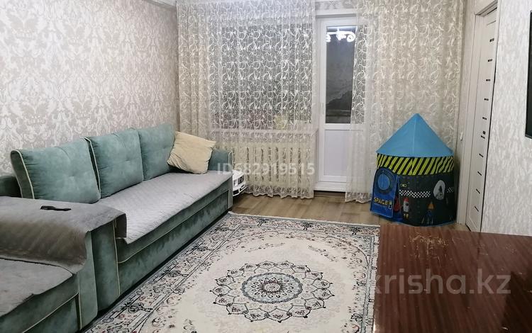 3-комнатная квартира, 60 м², 4/5 этаж, Астана 16 за 12.9 млн 〒 в Аксу — фото 2