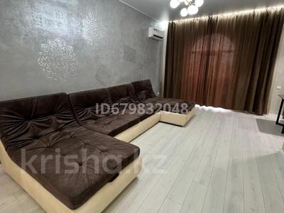 2-бөлмелі пәтер · 80 м² · 16/16 қабат, 17-й мкр 6, бағасы: 450 000 ₸ в Актау