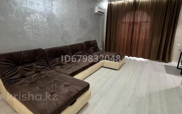 2-бөлмелі пәтер · 80 м² · 16/16 қабат, 17-й мкр 6, бағасы: 450 000 ₸ в Актау — фото 5