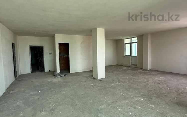 3-комнатная квартира · 130 м² · 13/25 этаж, 11 мкр за 20.5 млн ₸ в Актобе — фото 5