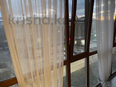 1-бөлмелі пәтер · 44 м² · 4/9 қабат, Крылова 74 — Набережная/Ауэзова/Диагностический центр, бағасы: 3 500 〒 в Усть-Каменогорске, Ульбинский