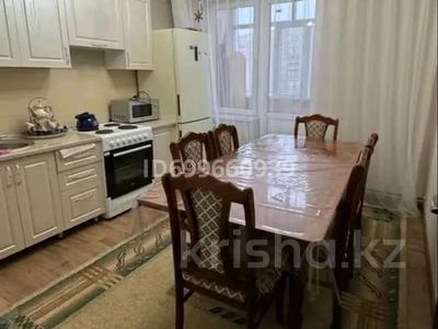 1-бөлмелі пәтер · 50 м² · 2/10 қабат · тәулік бойы, Казыбек би 5 — ТД Кокжал, Papa Gum, бағасы: 18 000 〒 в Усть-Каменогорске, Ульбинский