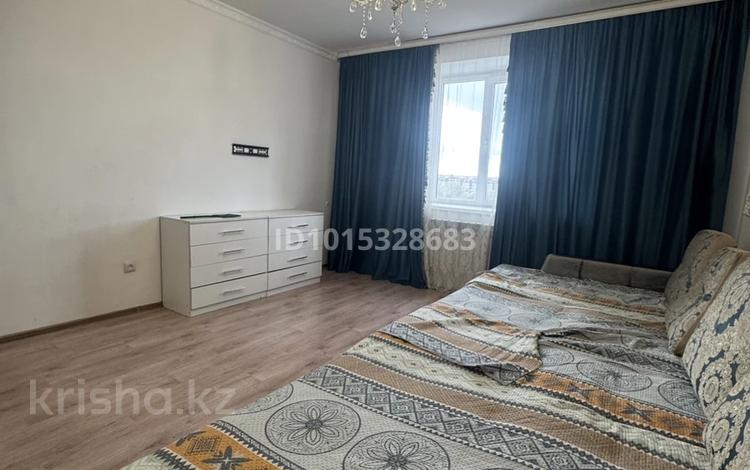 1-бөлмелі пәтер · 34 м² · 5/7 қабат, Караменде Би Шакаулы 64, бағасы: 17.5 млн ₸ в Астане, Сарыарка р-н — фото 2