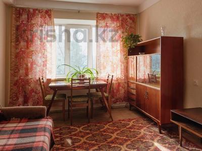 3 комнаты · 55 м², мкр №9 20 — Шаляпина Саина за 70 000 〒 в Алматы, Ауэзовский р-н