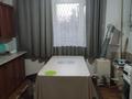 3-бөлмелі пәтер · 60 м² · 1/2 қабат, ул. Алтынсарина 3 — 18шы мектептин жанында, бағасы: 12 млн ₸ в Мерке — фото 2