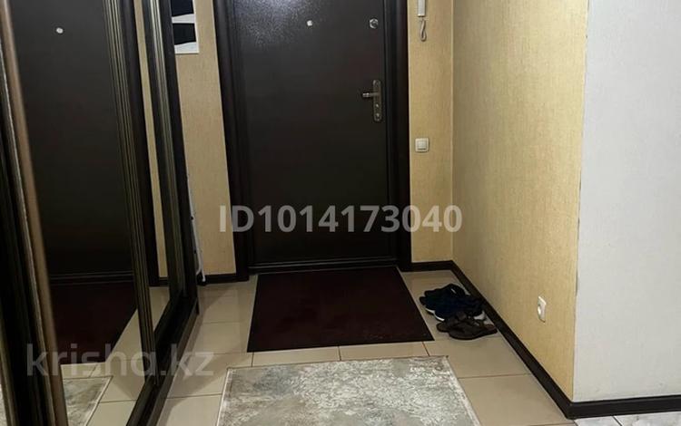 3-комнатная квартира · 101 м² · 11/18 этаж, мкр Тастак-2 159 за 370 000 ₸ в Алматы, Алмалинский р-н — фото 2