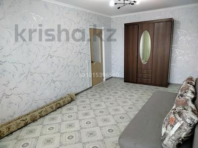 1-бөлмелі пәтер · 35 м² · 9/9 қабат, 11 ш/а. — по Аз наурыз, бағасы: 11.2 млн ₸ в Актобе, мкр 11