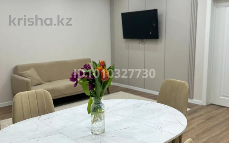 2-комнатная квартира · 64 м² · 8/10 этаж, Байтурсынова 19 — Аманжолова за 45 млн 〒 в Астане, Сарайшык р-н — фото 2