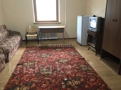 Отдельный дом · 2 комнаты · 40 м² · 10 сот., мкр Акбулак — Доспанова за 160 000 ₸ в Алматы, Алатауский р-н