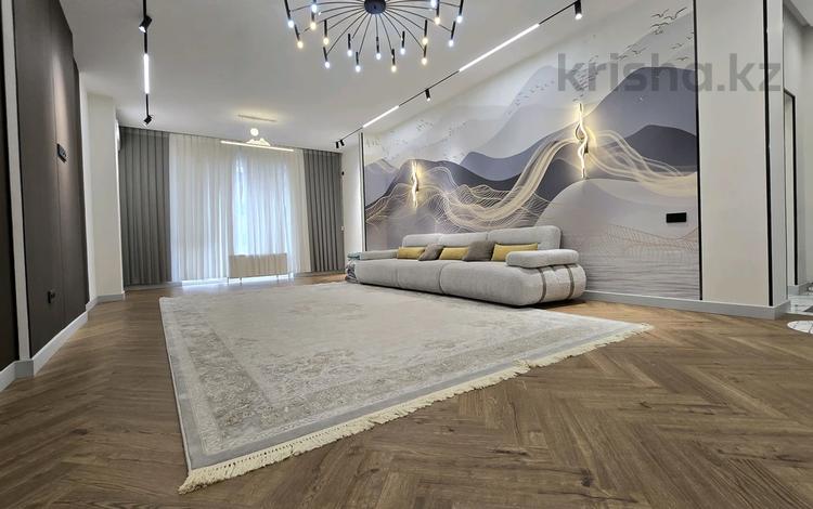 3-бөлмелі пәтер · 125 м² · 10/12 қабат, ул. Сейдоллы Байтерекова 89, бағасы: 75 млн ₸ в Шымкенте, Аль-Фарабийский р-н — фото 2