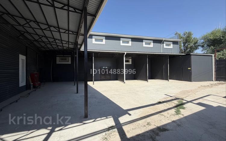 Офисы, склады · 800 м² за 2 млн ₸ в Шымкенте, Енбекшинский р-н — фото 24