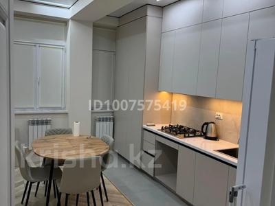 1-бөлмелі пәтер · 41 м² · 4/5 қабат, мкр Самал, Мкрн Самал 15 — Новая квартира с очень хорошим ремонтом есть договор аренды, бағасы: 200 000 ₸ в Атырау