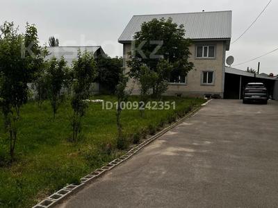 Отдельный дом · 8 комнат · 121 м² · 8 сот., Сарсека Кокымбаева 15 за 80 млн ₸ в Кызылкайрат