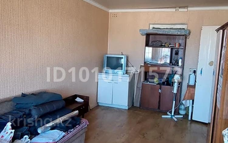 2-бөлмелі пәтер · 33 м² · 3/4 қабат, Авиагородок 13, бағасы: 6.5 млн 〒 в Актобе, мкр Авиагородок — фото 2